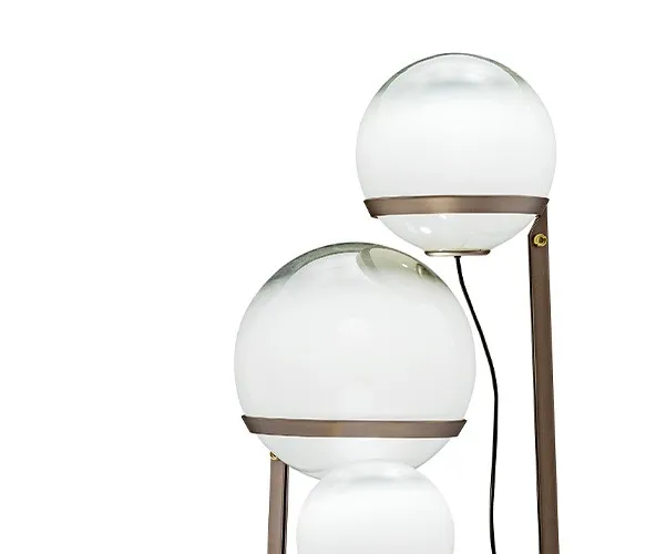 Lampa BUBBLE BOBBLE marki Arketipo - designerska lampa stojąca